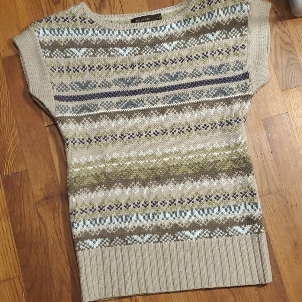 The Limited Knit Short Sleeve Fair Isle Sweater in Beige, Olive, Navy